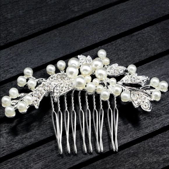 Silver Ornate Hair Claw - Picture 2 of 4